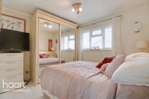 57 Furtherfield, Abbots Langley, WD5 0PN
