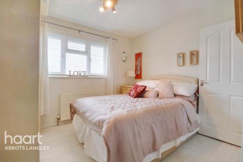 57 Furtherfield, Abbots Langley, WD5 0PN