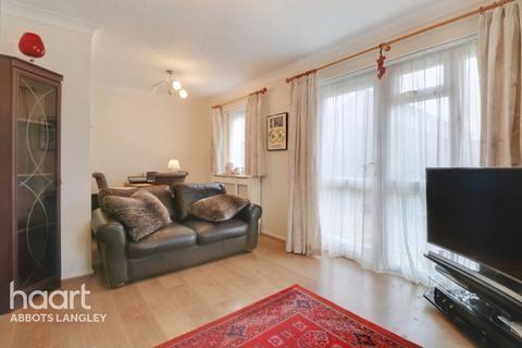 57 Furtherfield, Abbots Langley, WD5 0PN