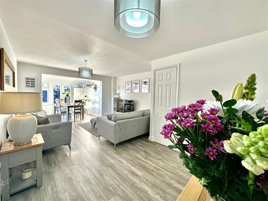 Mill Lane, Newbold Verdon 3 bed end of terrace house for sale £290,000