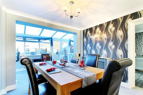 49 Northdown Road, Longfield, DA3 7QN