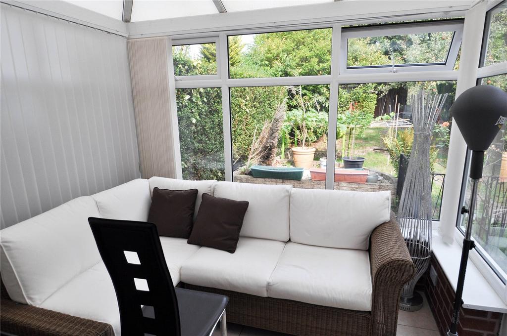 Midhurst Road, Kings Norton, Birmingham, B30 4 bed semidetached house