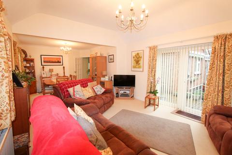 4 Brookdale, Ottery St Mary, EX11 1EB