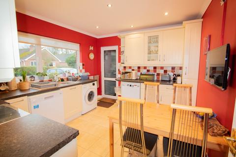 4 Brookdale, Ottery St Mary, EX11 1EB