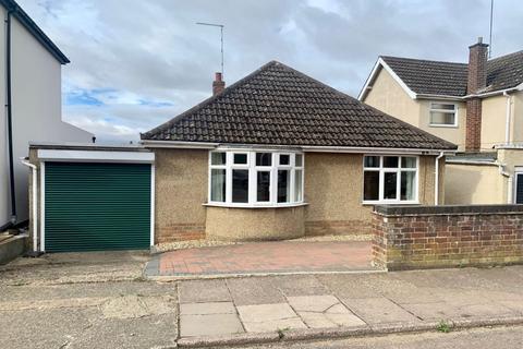 19 Barons Way, Northampton, NN2 8HP