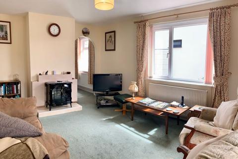 19 Barons Way, Northampton, NN2 8HP