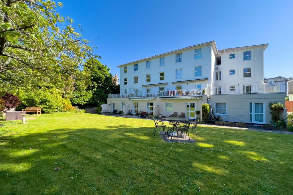 Glenside Court, Higher Erith Road, Wellswood, Torquay 1 bed apartment