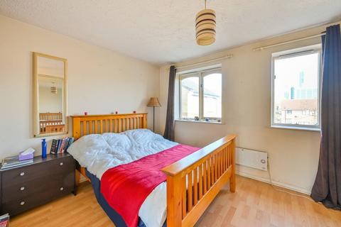 1 bedroom flat for sale, Telegraph Place, Isle Of Dogs, London, E14