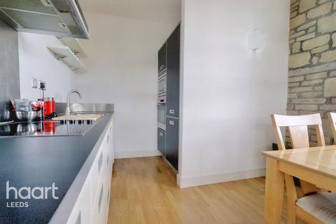 1 bedroom apartment for sale - Firth Street, Huddersfield