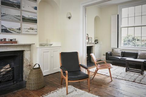3 bedroom terraced house for sale, Lloyd Square, London, WC1X