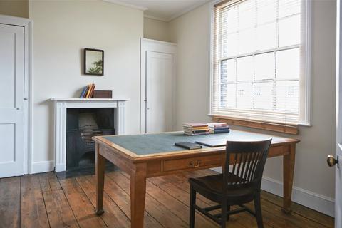 3 bedroom terraced house for sale, Lloyd Square, London, WC1X