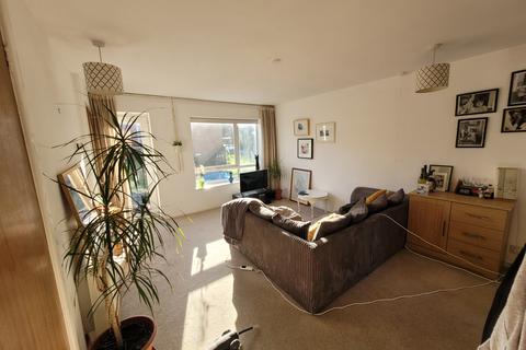 2 Avon Drive, Moseley, Birmingham, B13 9PS