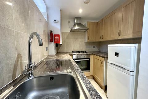 1 bedroom flat to rent, Lower Ground 1 Bed Flat, Olive Grove, N15