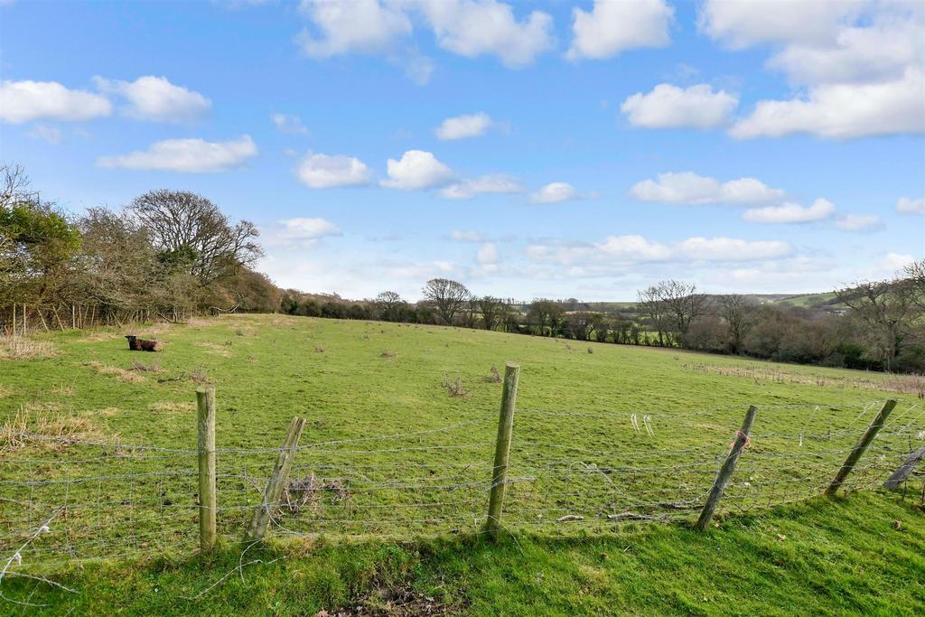 Burnt House Lane, Newport, Isle of Wight 3 bed detached house for sale