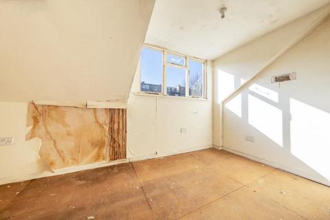 37 Lanark Road, London, W9 1DE