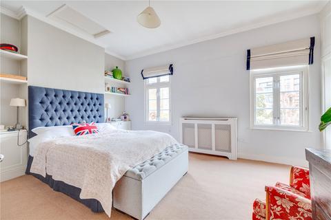 2 bedroom end of terrace house to rent, Imperial Square, London, SW6