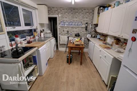 2 Oakfield Terrace, Tonypandy, CF40 2TE