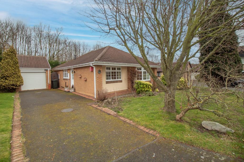 Elsing Close, Meadow Rise, Newcastle... 3 bed bungalow £195,000