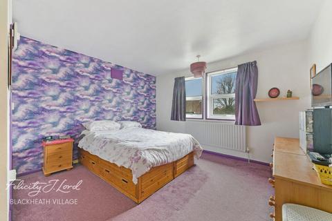 6 Dursley Road, London, SE3 8PD