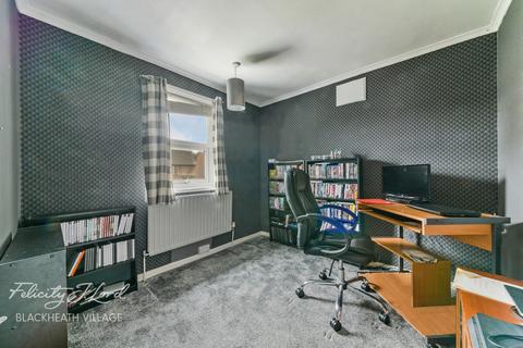 6 Dursley Road, London, SE3 8PD
