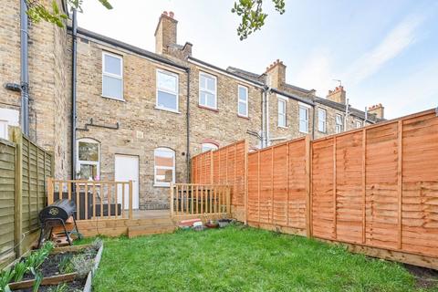 149 Tylecroft Road, London, SW16 4BJ