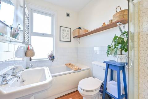 149 Tylecroft Road, London, SW16 4BJ