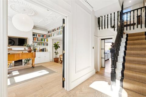 undefined, Narbonne Avenue, SW4
