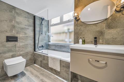 144 Maple Road, London, SE20 8JB