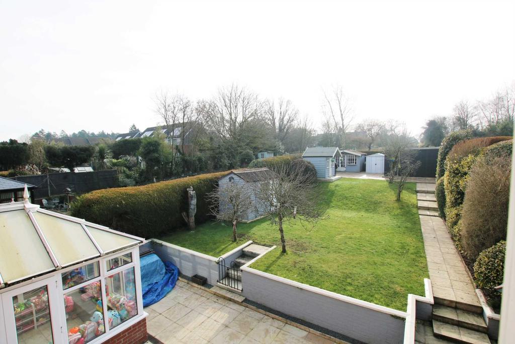 Dog Lane, Horsford 5 bed detached house £550,000