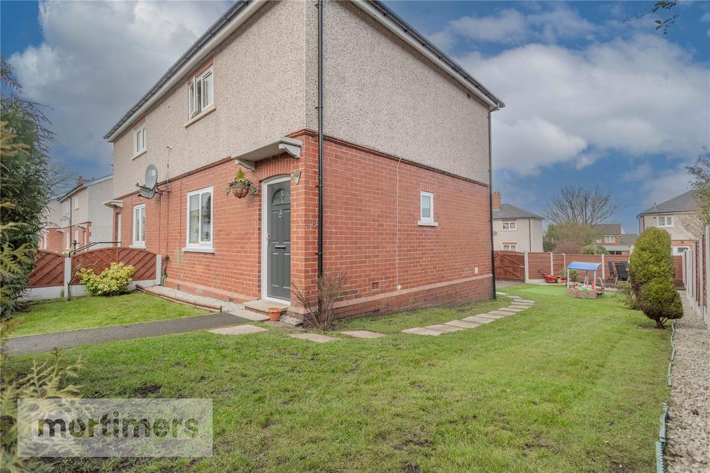 Avenue, Accrington, BB5 2 bed semidetached house for sale