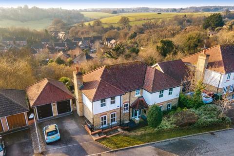 6 Merthyr Vale, Emmer Green, Reading, RG4 8QQ