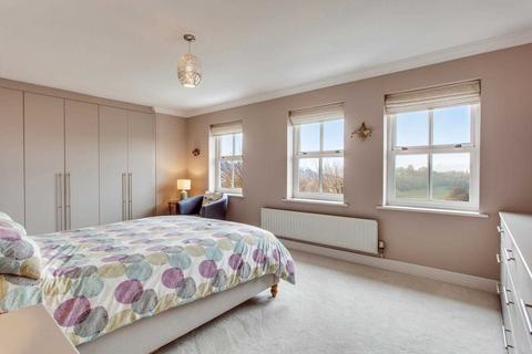 6 Merthyr Vale, Emmer Green, Reading, RG4 8QQ