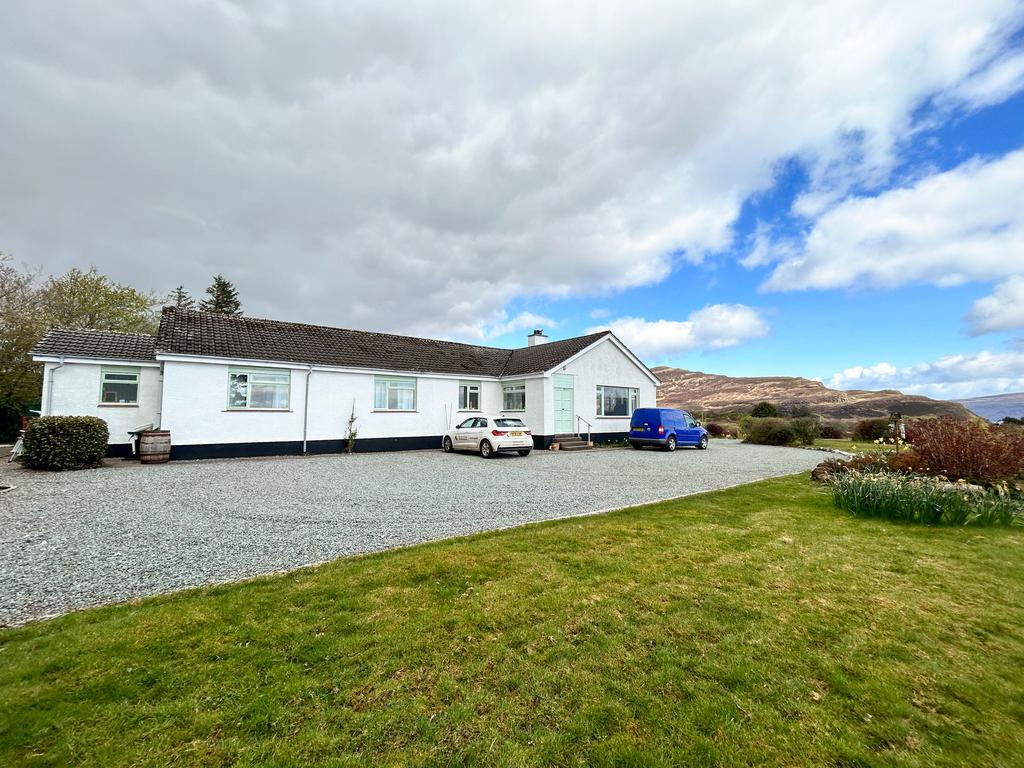 The Braes IV51 5 bed detached house for sale £395,000