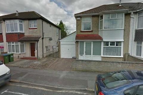 Parking to rent, Salcombe Road, Southampton SO15
