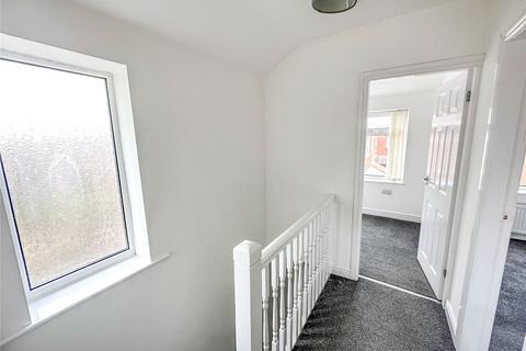 3 bedroom semi-detached house to rent, Wareham Grove, Eccles, Manchester, Greater Manchester, M30