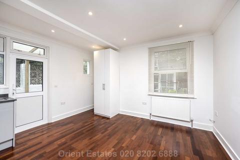 45a Algernon Road, London, NW4 3SY