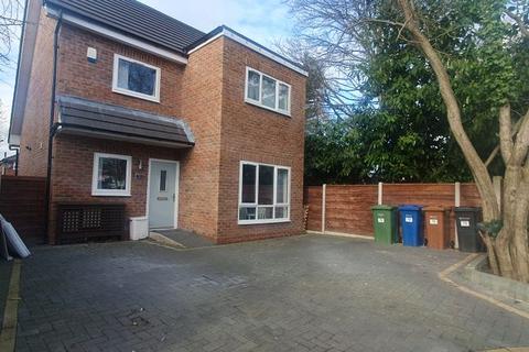 2 bedroom detached house to rent, Roundhey, Cheadle, SK8