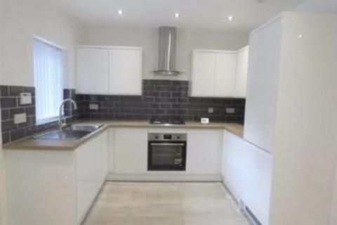 2 bedroom detached house to rent, Roundhey, Cheadle, SK8