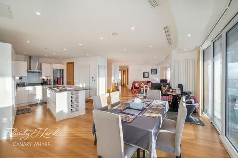3 bedroom apartment for sale, Arena Tower, Crossharbour Plaza, London