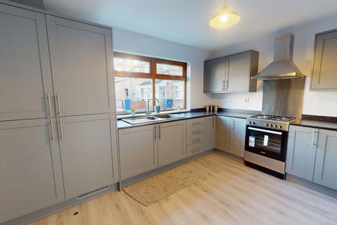 2 bedroom terraced house for sale - Dovedale Court, South Shields, Tyne and Wear, NE34