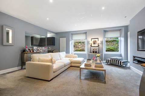 7 Beaconsfield Road, G12 0PJ