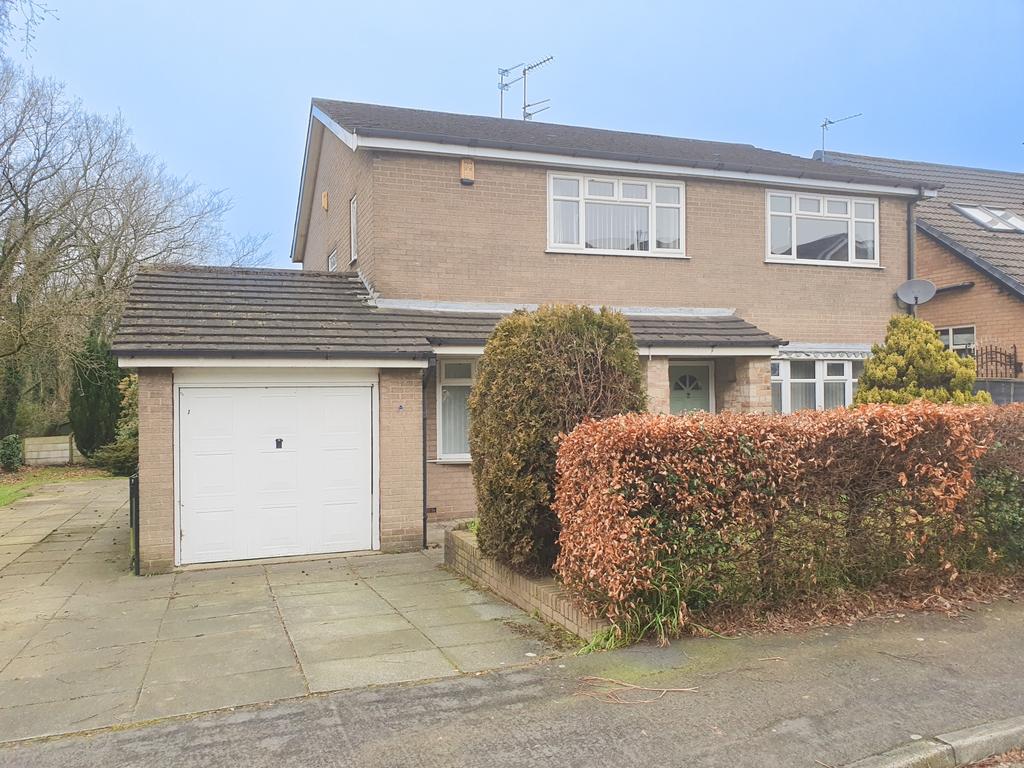 Glenside, Wrightington, Wigan, WN6 9EG 4 bed semidetached house £1,235 pcm (£285 pw)