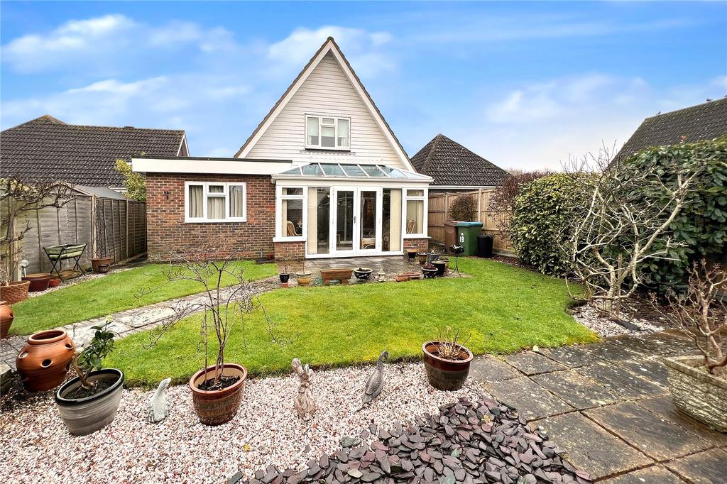 Greenwood Drive, The Dell, Angmering, West Sussex 3 bed detached house