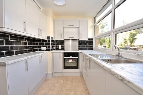 2 bedroom apartment to rent, Park View Court, Woking, Surrey, GU22