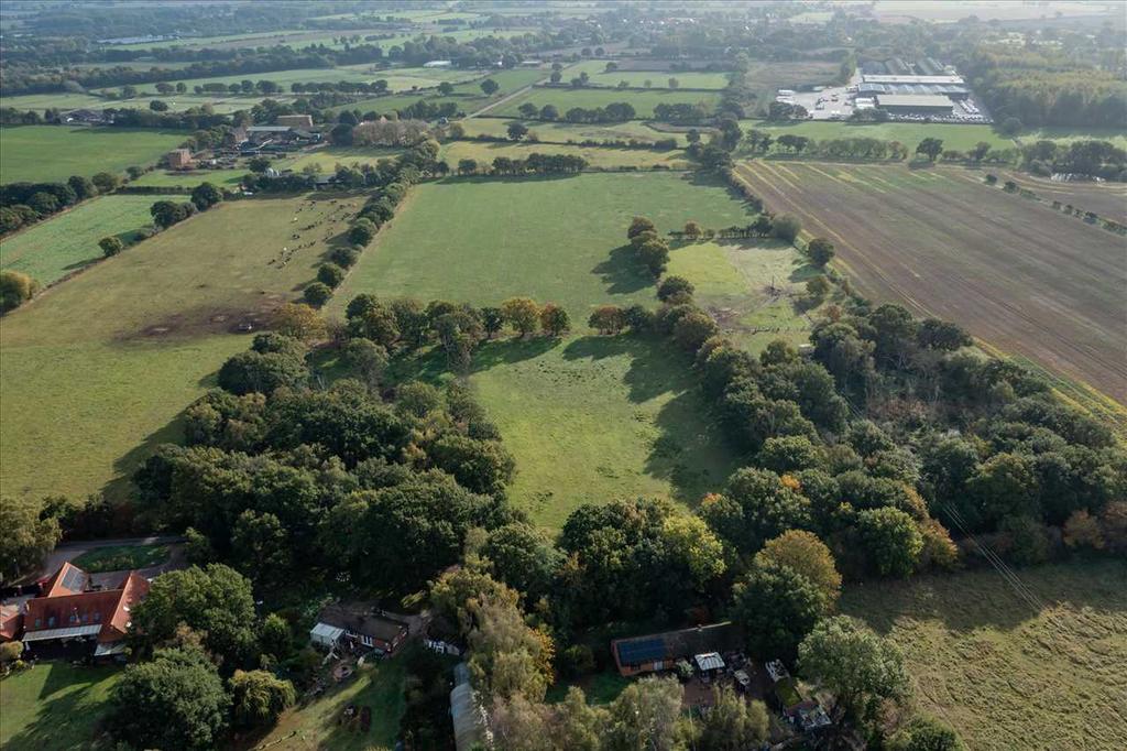 Land off New Lane, Girton, Newark Land £75,000