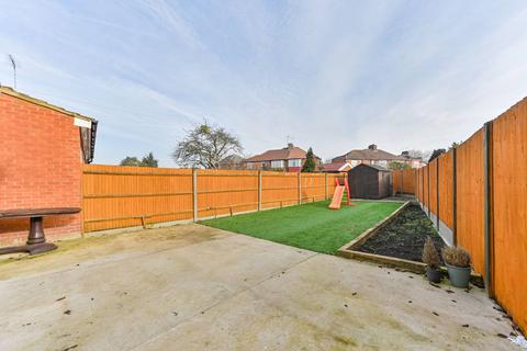 27 Derwent Crescent, Stanmore, HA7 2NE