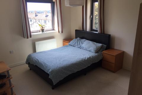 2 bedroom flat to rent, Explorer Court, Plymouth PL2