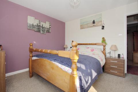 6 Mayfield Close, Shipton Bellinger, Tidworth, SP9 7YG