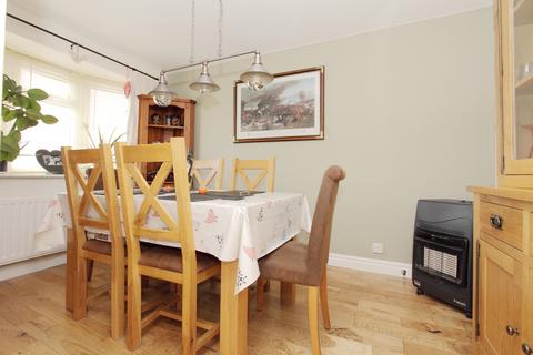 6 Mayfield Close, Shipton Bellinger, Tidworth, SP9 7YG