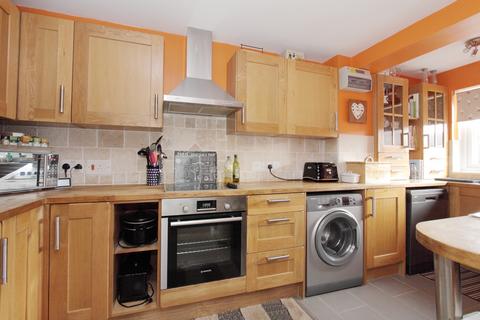 6 Mayfield Close, Shipton Bellinger, Tidworth, SP9 7YG